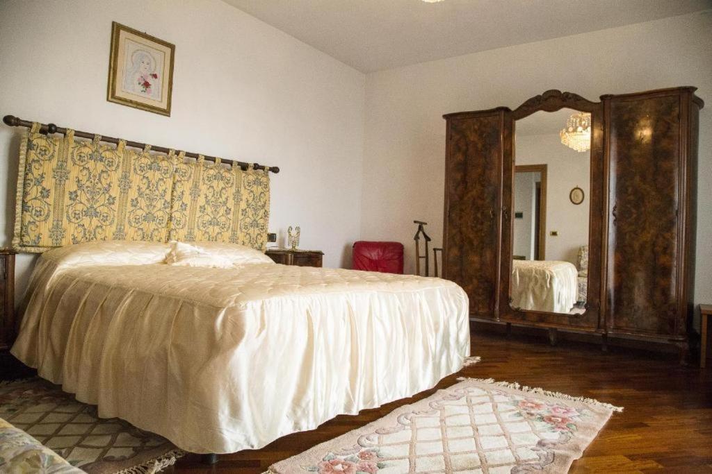 B&B Nuovo Paradiso Pescia Bagian luar foto