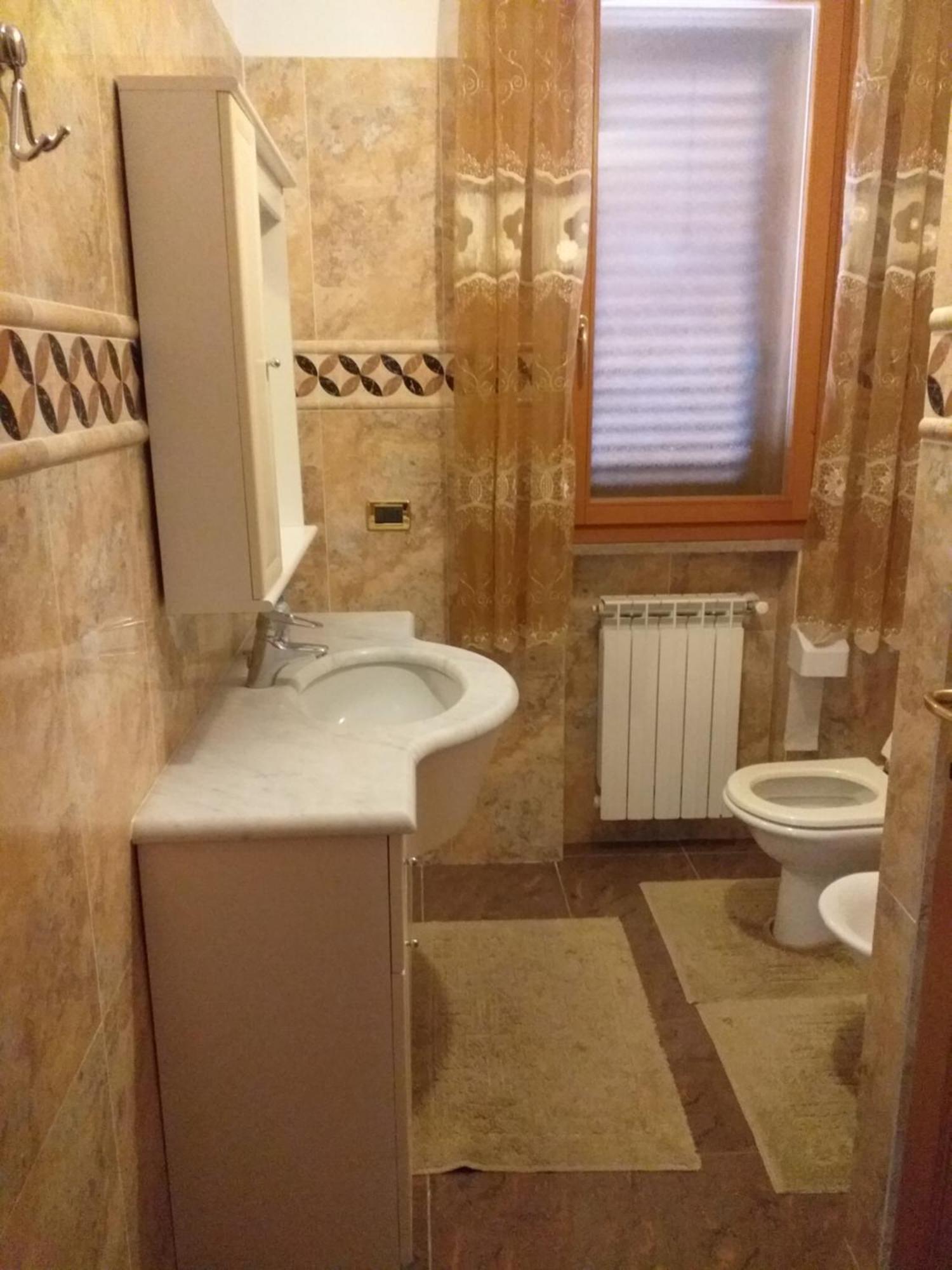 B&B Nuovo Paradiso Pescia Bagian luar foto