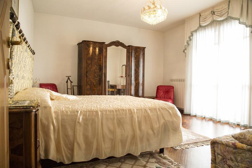 B&B Nuovo Paradiso Pescia Bagian luar foto